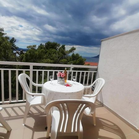 Studio Apartmani Marinella Baska Voda Bagian luar foto