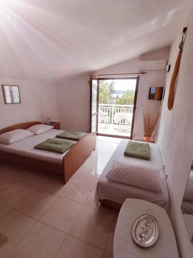 Studio Apartmani Marinella Baska Voda Bagian luar foto